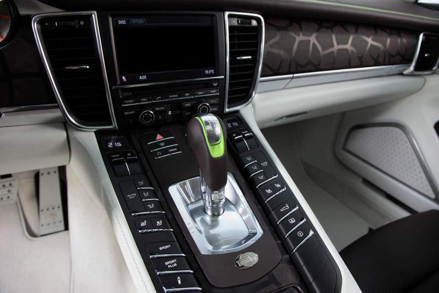  Porsche Panamera Concept One by TechART 2010 года  (фото 10 из 26)